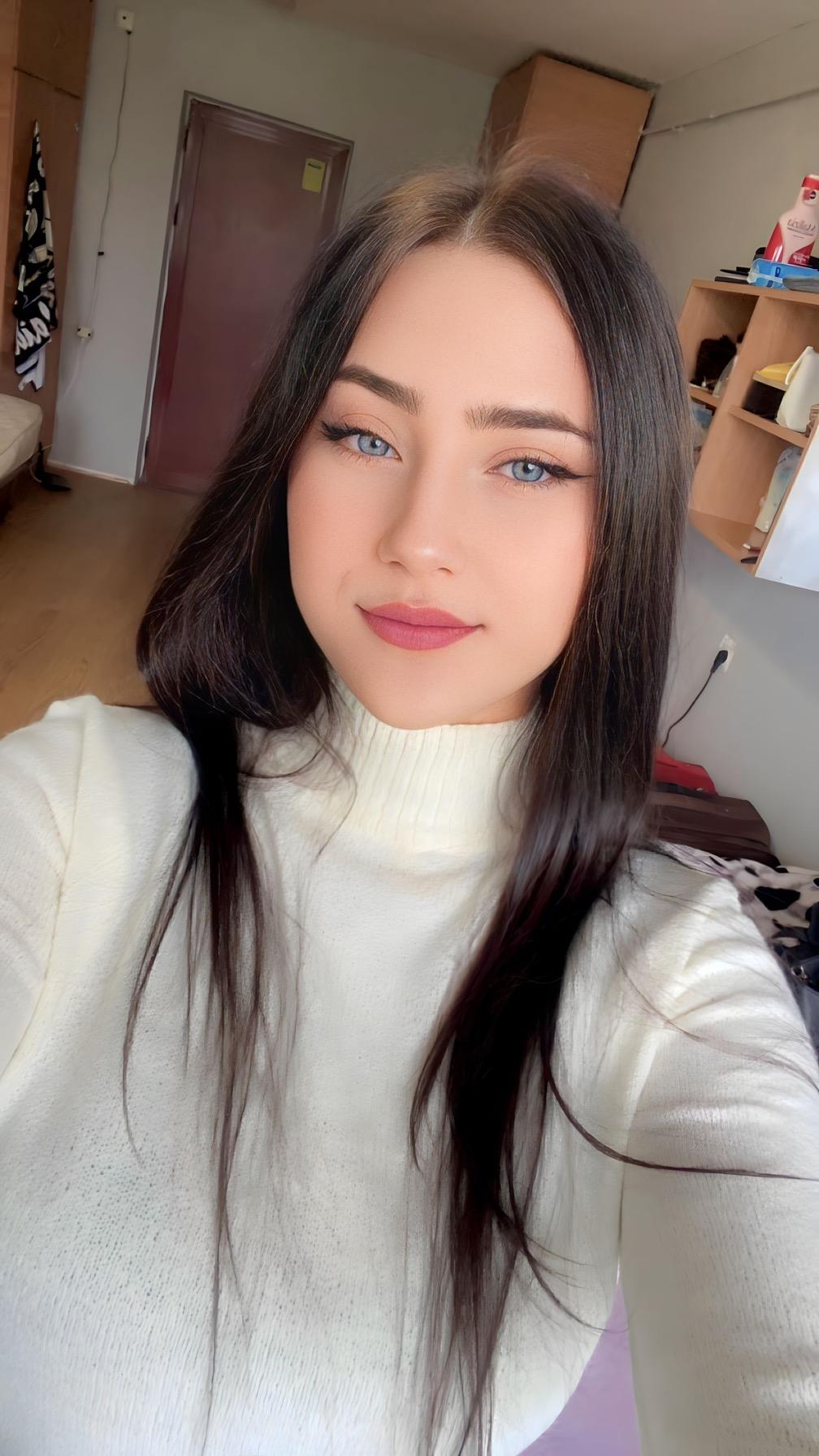 Raluca G