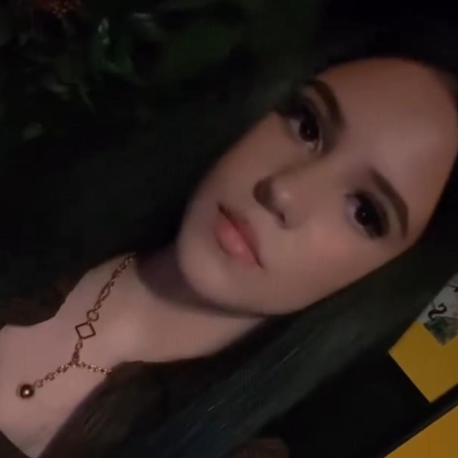 Monica F