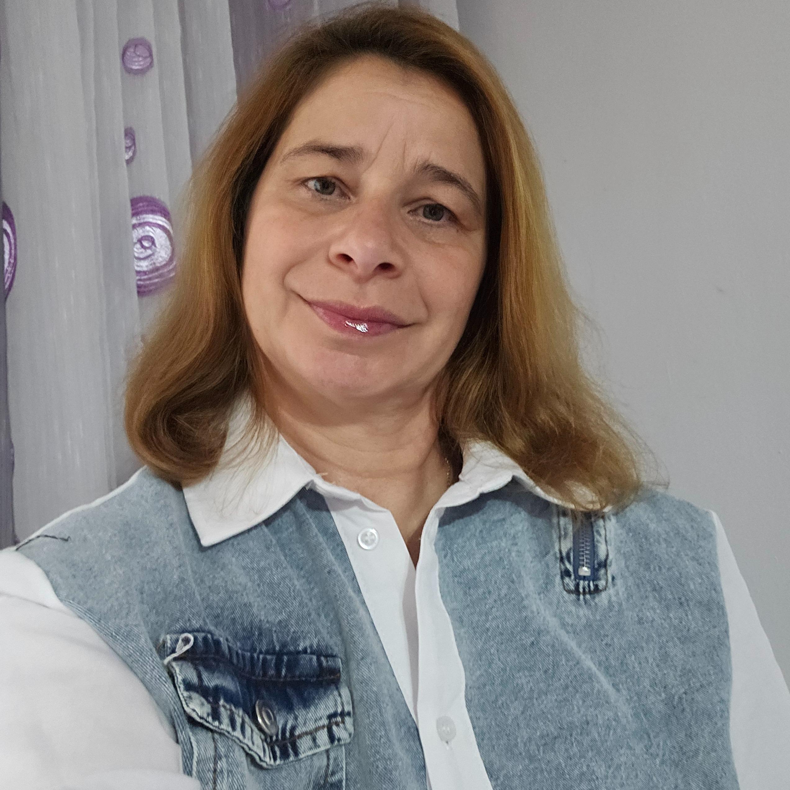 Claudia  C