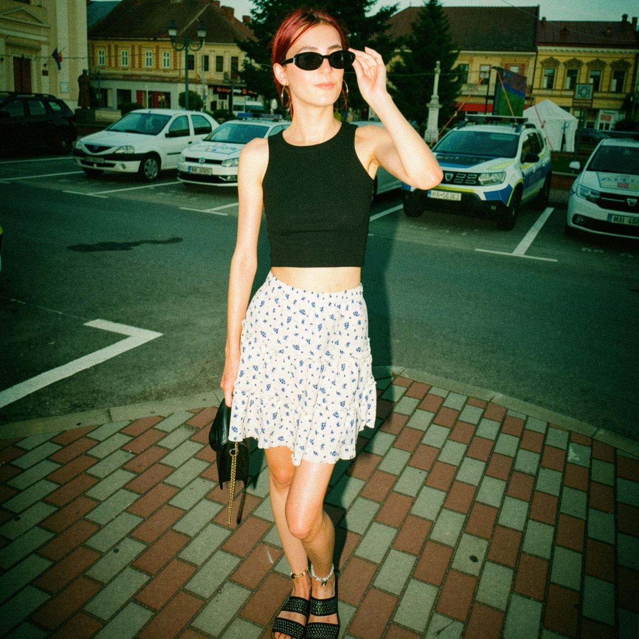 Maria Alissia  B