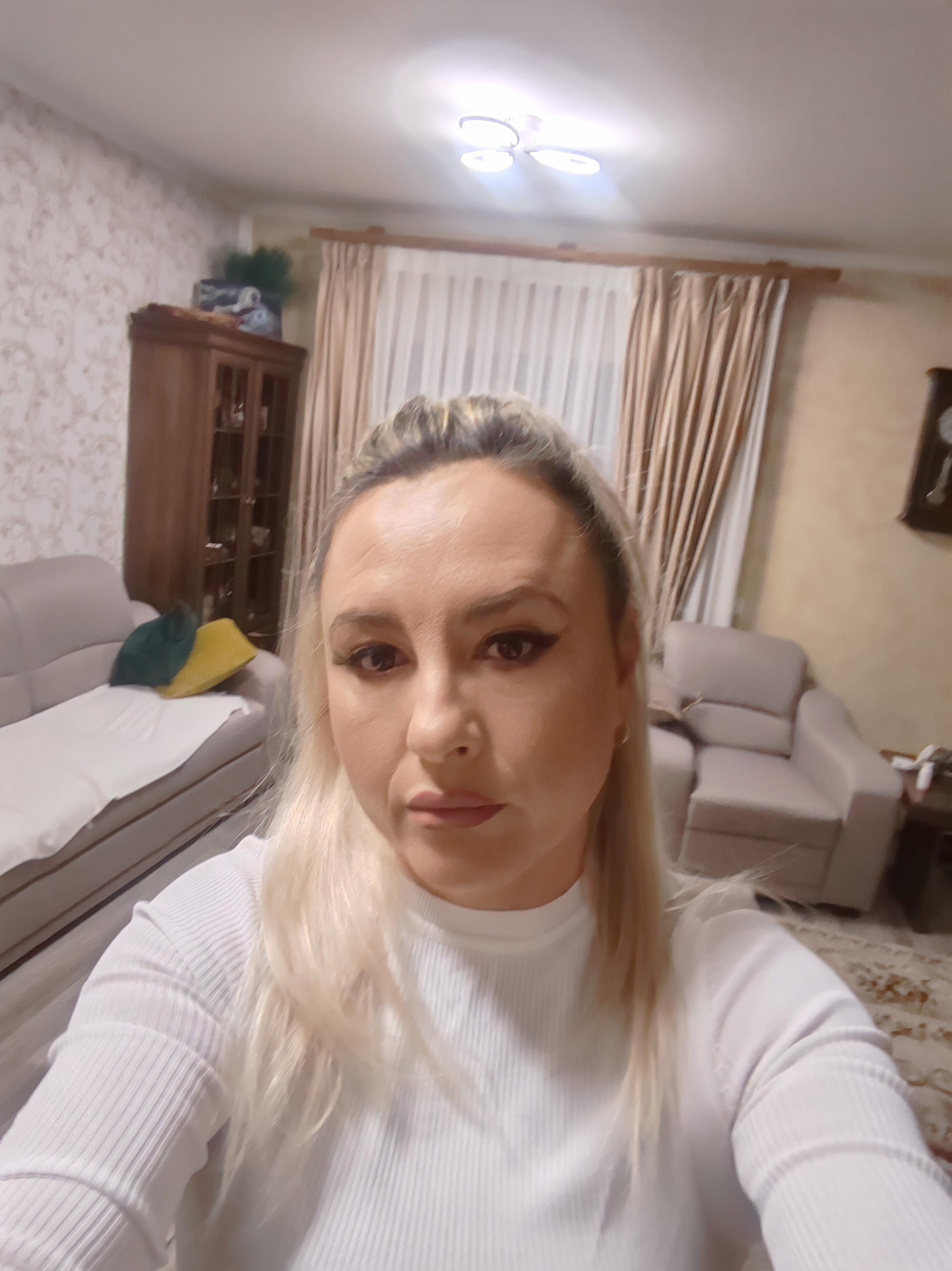 iulia c