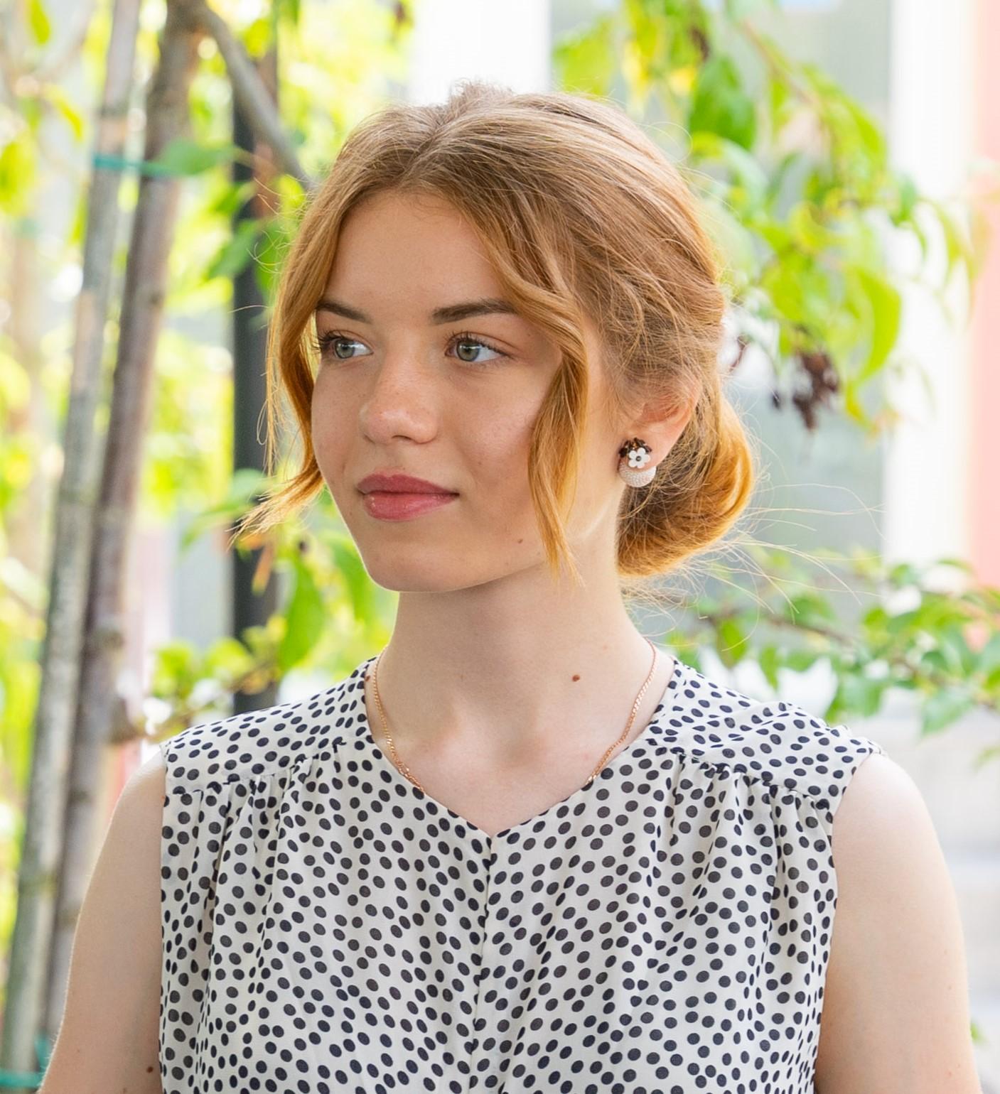 Alexandrina T