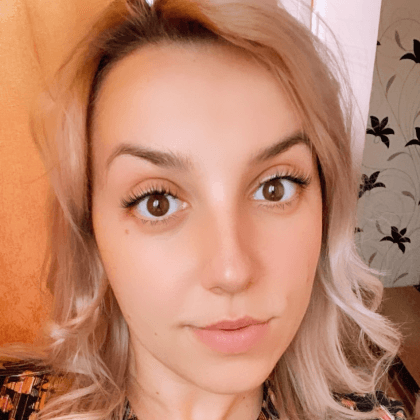 Flavia C