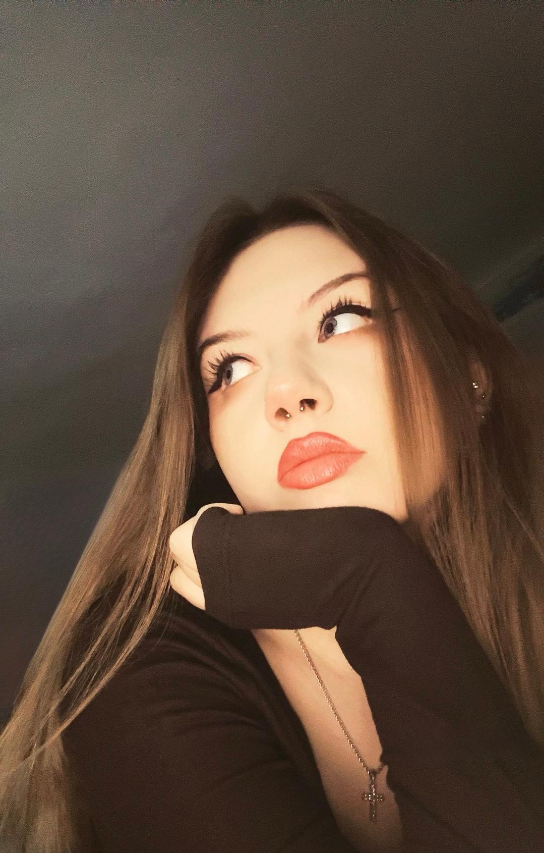 Raluca L