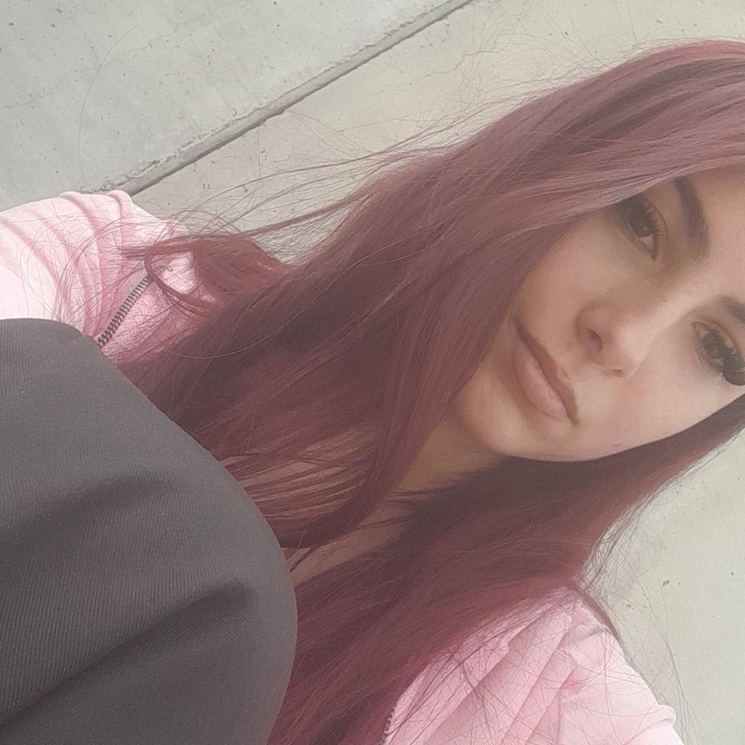 Andreea S