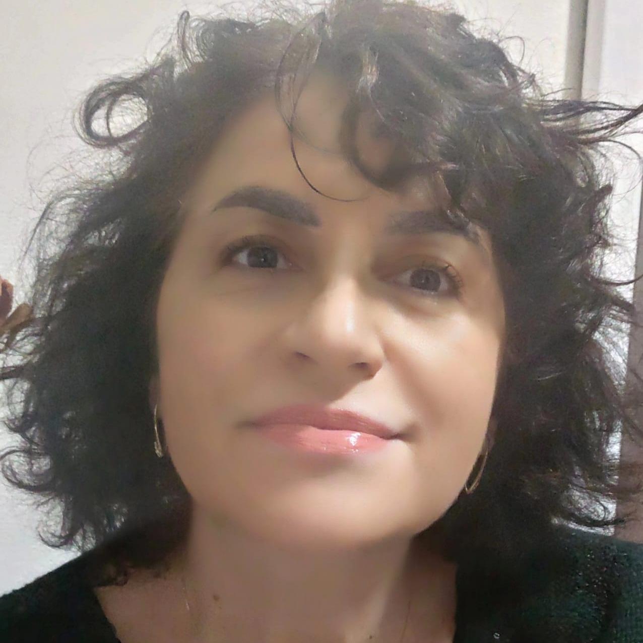 luminita i