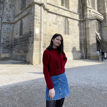 Cristina B